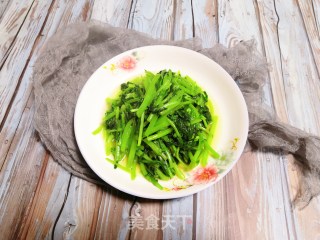 清炒蒿子秆的做法步骤：6