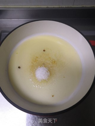 西红柿炖牛腩的做法步骤：5