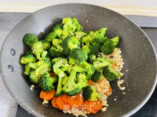 家常蒜蓉西兰花，简单美味宝宝最爱的做法步骤：9