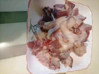 红烧鸭子的做法步骤：1