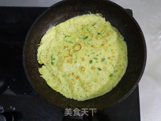 黑椒牛奶鸡蛋软饼（减重主食代餐）的做法步骤：6