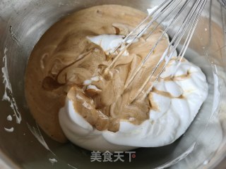 巧克力摩卡戚风的做法步骤：9