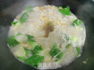 青菜鸡蛋面的做法步骤：5