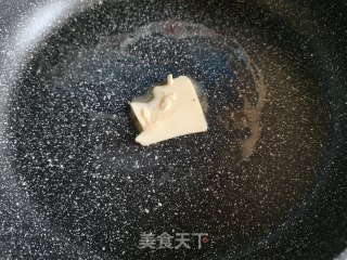 糖壳香蕉的做法步骤：4