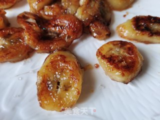 糖壳香蕉的做法步骤：9
