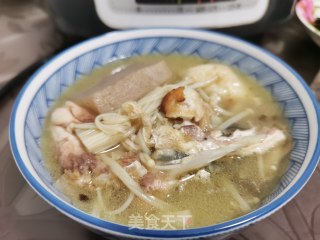 鱼头一锅炖的做法步骤：11