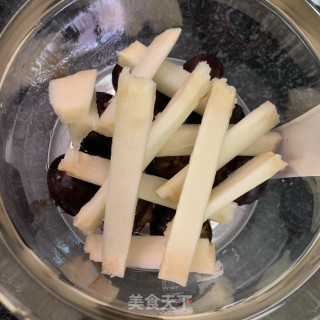 马蹄煲甘蔗水的做法步骤：3