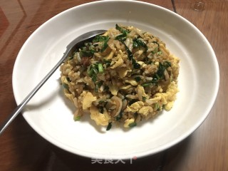 蒜苗蛋炒饭的做法步骤：10