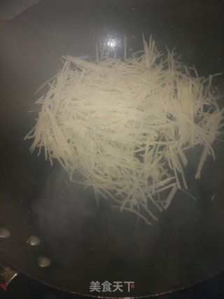 酸辣土豆丝的做法步骤：5