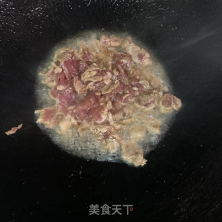 香芹炒里脊肉的做法步骤：4