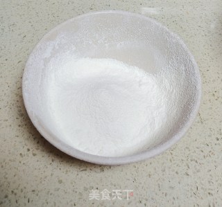 八寸戚风蛋糕的做法步骤：3