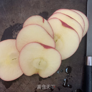苹果红枣枸杞汤的做法步骤：3