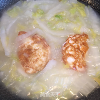 荷包蛋炖煮白菜梆的做法步骤：6