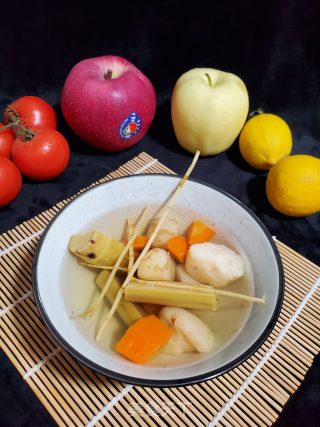 竹蔗矛根胡萝卜马蹄水的做法步骤：6