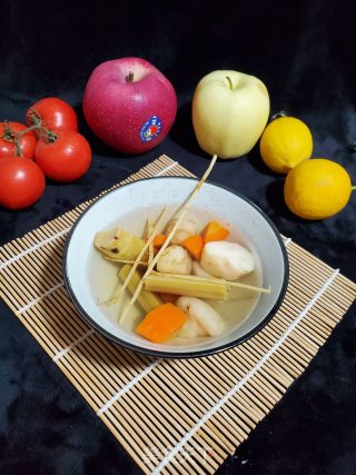 竹蔗矛根胡萝卜马蹄水的做法步骤：7