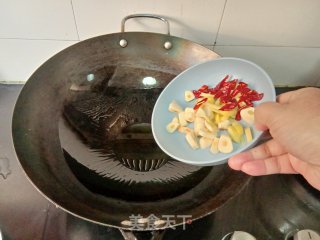 香辣鸡肠的做法步骤：4