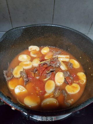 番茄牛肉炖年糕的做法步骤：9