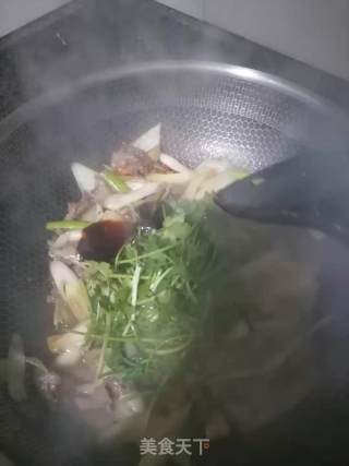 大葱炒羊肉的做法步骤：7