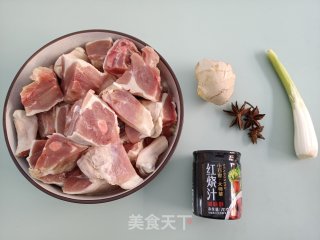 红烧鸭块的做法步骤：1