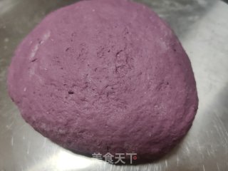 花朵馒头的做法步骤：2