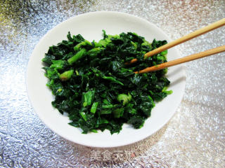 小核桃仁菠菜的做法步骤：8