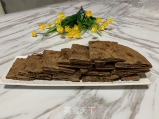 火麻粉全麦葱油饼的做法步骤：4