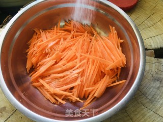 生腌胡萝卜丝的做法步骤：2