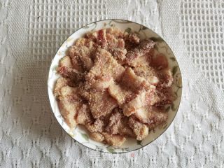 粉蒸肉的做法步骤：4
