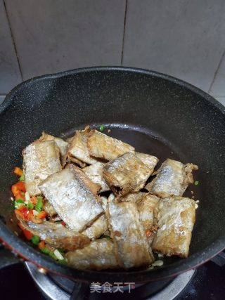 椒盐带鱼的做法步骤：11