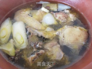 紫砂锅煲鸡汤的做法步骤：6