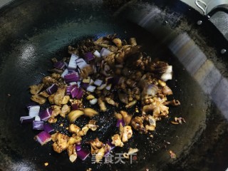 鸡肉蘑菇面的做法步骤：4