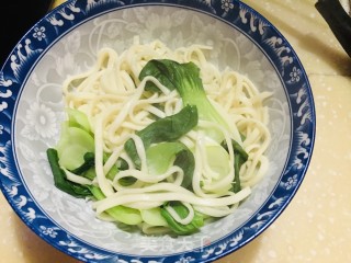 鸡肉蘑菇面的做法步骤：7