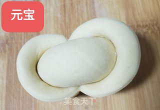 元宝馒头的做法步骤：8