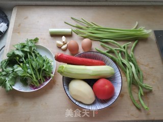 烩麻食的做法步骤：1