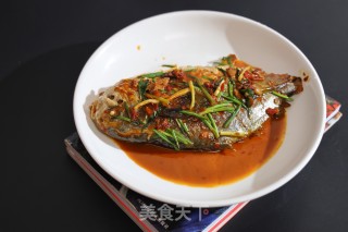 炖鲳鱼的做法步骤：6
