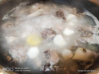 山药炖鸡肉的做法步骤：4