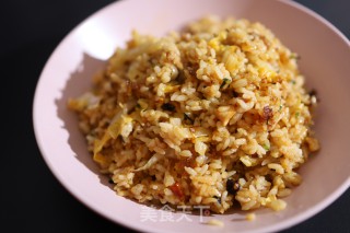 烤鸡腿肉炒饭的做法步骤：6
