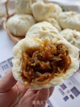 比肉还好吃的白萝卜粉条素包子（内附调馅方法）的做法步骤：15