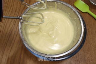 无油酸奶杯子蛋糕的做法步骤：4