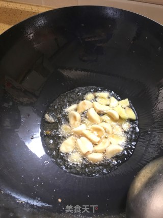 土豆烧鸡的做法步骤：4