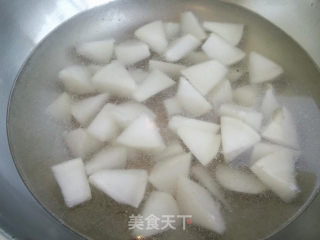白萝卜羊肉丸子汤的做法步骤：5