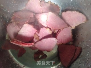 干拌五香牛肉的做法步骤：10