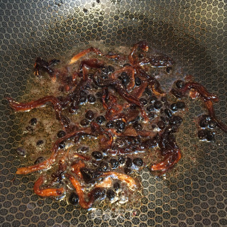 豆豉油枞菌炒大白菜的做法步骤：5