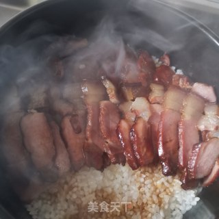 腊肉腊肠双拼煲仔饭的做法步骤：9