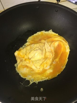银鱼西红柿炒鸡蛋的做法步骤：3
