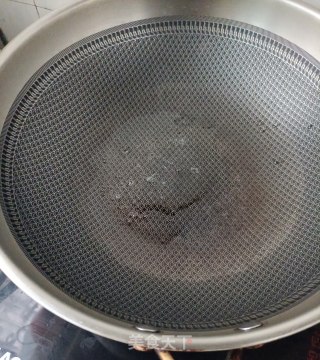 泡椒炒长腿蛸的做法步骤：8