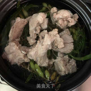 龙骨煲石橄榄汤的做法步骤：5