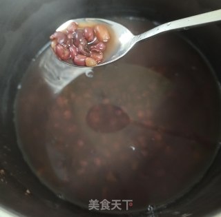 红豆汤元宵的做法步骤：2