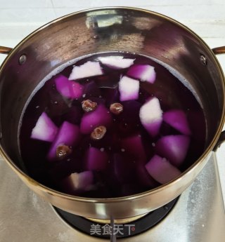 紫薯雪梨桂圆糖水的做法步骤：5