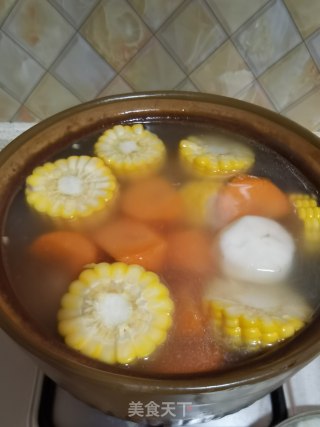 胡萝卜马蹄玉米排骨汤的做法步骤：5